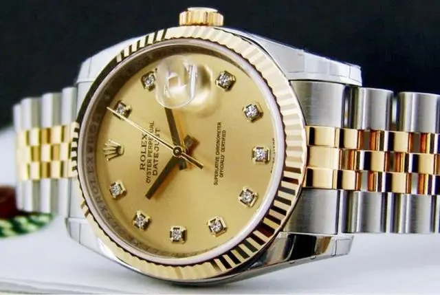 <b>如何輕松解決勞力士手表表盤(pán)的霧氣問(wèn)題？</b>